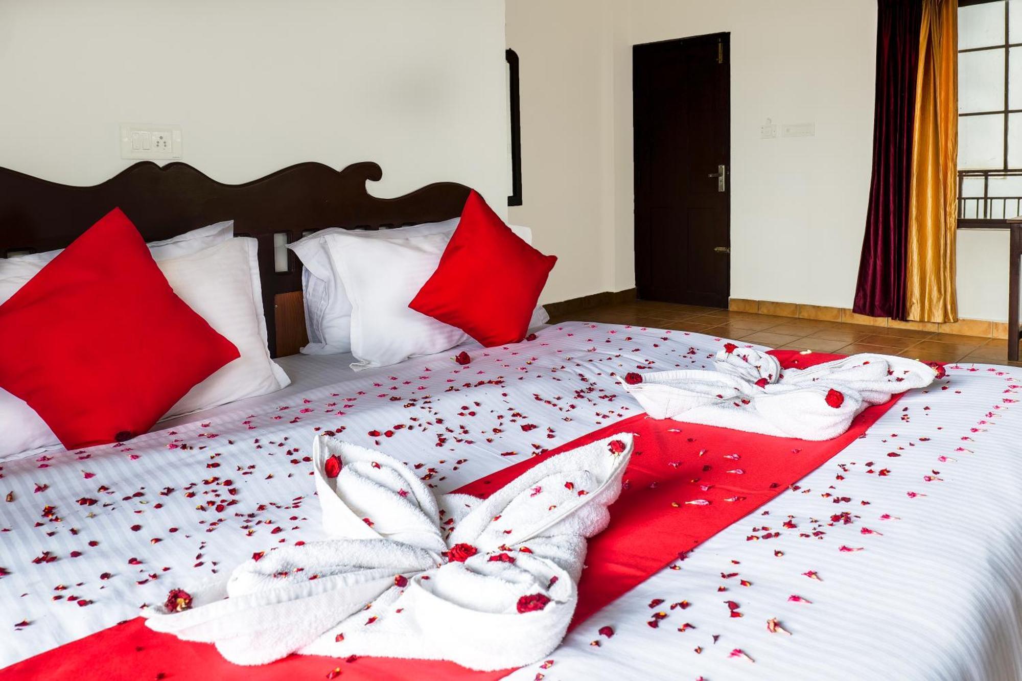 Exotica Holidays Hotel Viripara Kültér fotó